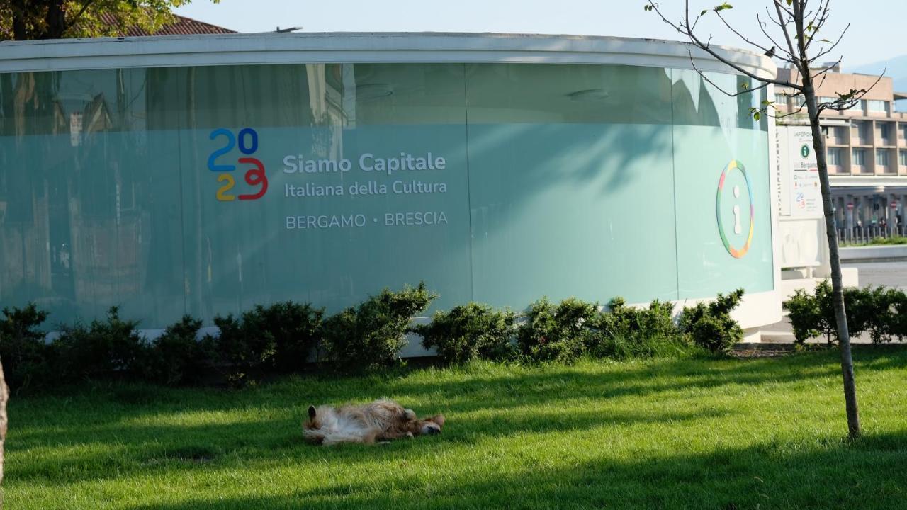 Nxt Station Deluxe Apartment Bergamo Exterior photo